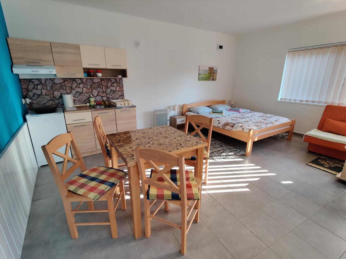 Apartman Ankica Golubac Bagian luar foto